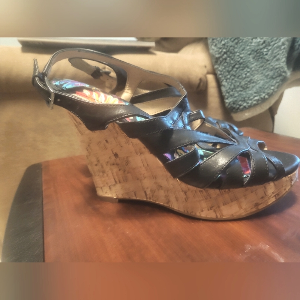 Wedges cork heels